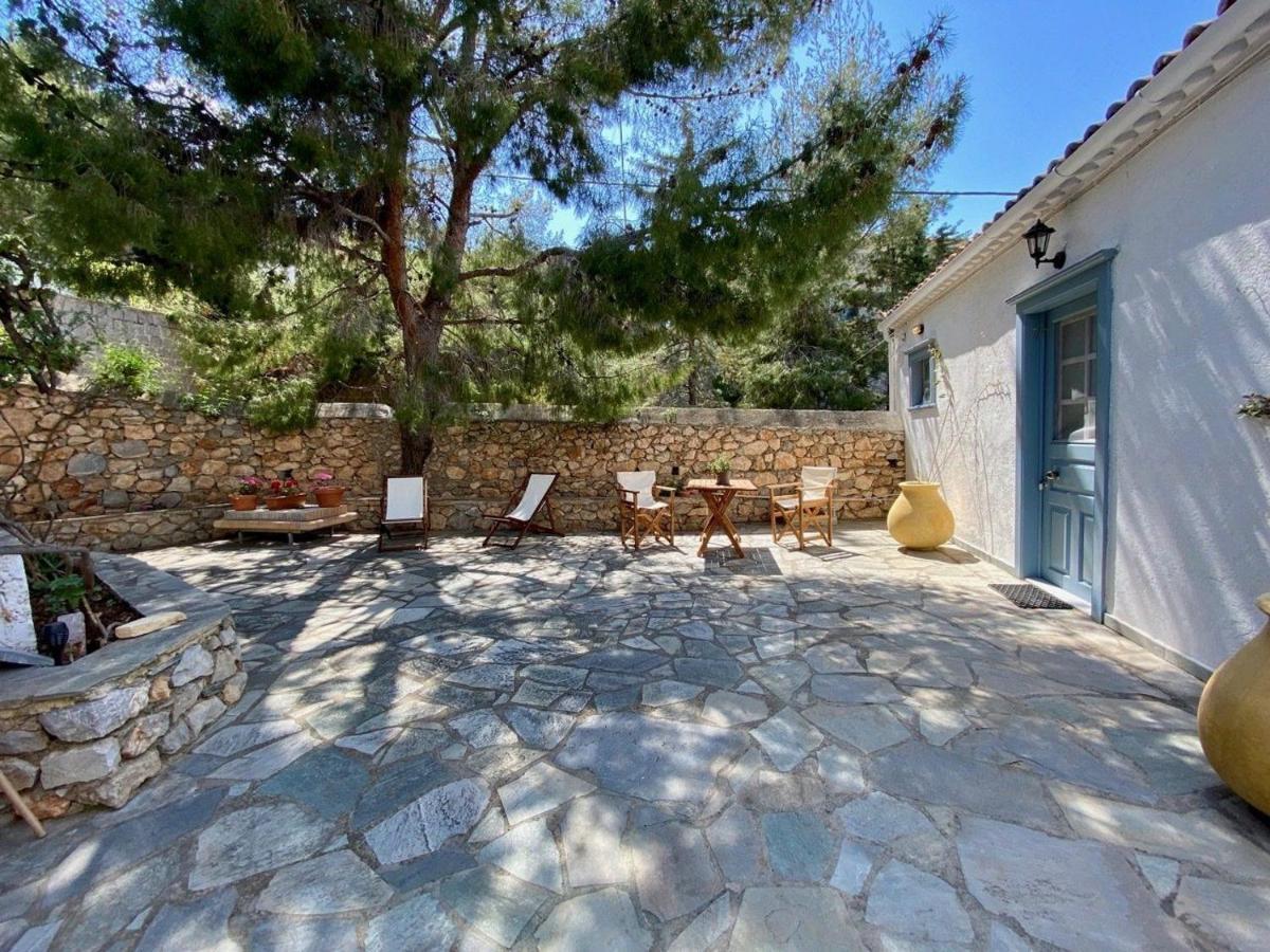 Pine Trees And Sea View Houses In Hydra - Daphne, Chloe, Myrto, Eleni Bagian luar foto