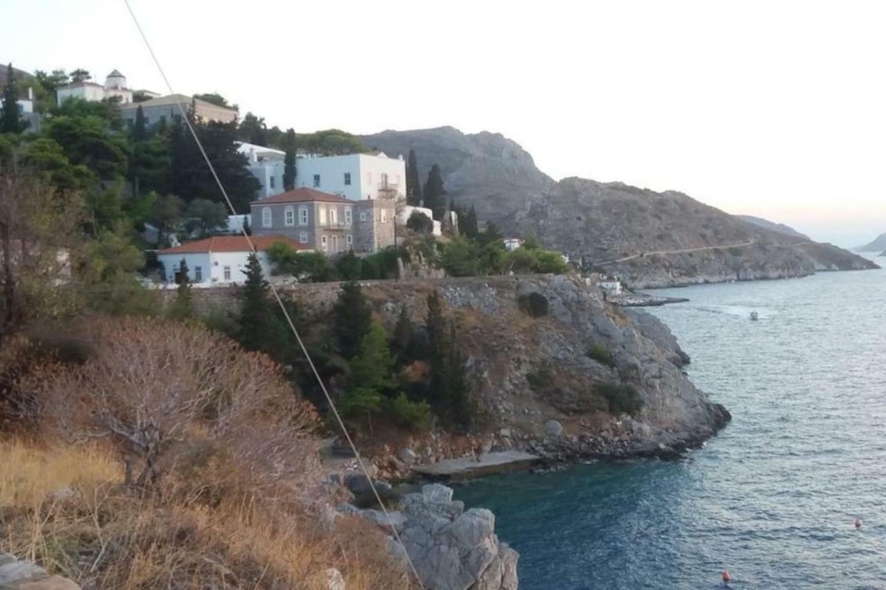 Pine Trees And Sea View Houses In Hydra - Daphne, Chloe, Myrto, Eleni Bagian luar foto
